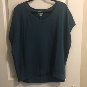 Teal soft tee with cute shape